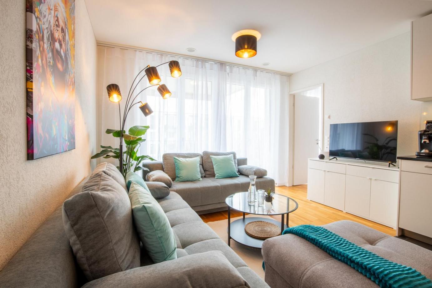 Special Einstein I Apartment Basel, Messe Kleinbasel 10-Star Kültér fotó