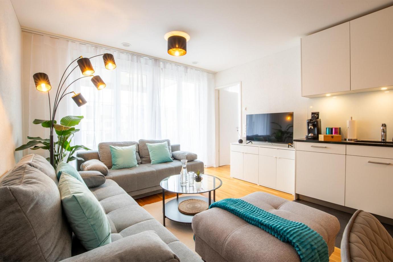 Special Einstein I Apartment Basel, Messe Kleinbasel 10-Star Kültér fotó